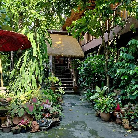 Oldy De Garden Aparthotel Chiang Mai Ngoại thất bức ảnh